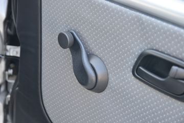 �� С��ʨX30 102���� 1.5L��ջ���(����)ͼƬ