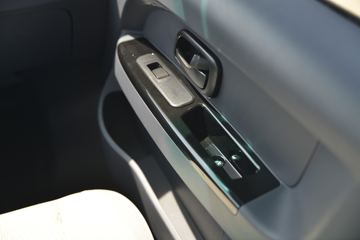 �� С��ʨX30 102���� 1.5L˫�ŷ�ջ���(����)ͼƬ