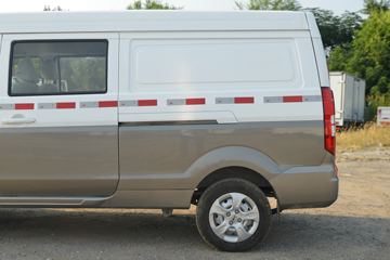 �� �º�ʨX30L 102���� 1.5L˫�ŷ�ջ���(����)ͼƬ