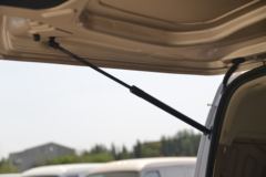 金杯 小海狮X30 102马力 1.5L双排封闭货车(国六)