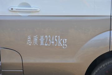 �� �º�ʨS 102���� 1.5L��ջ���(����)ͼƬ