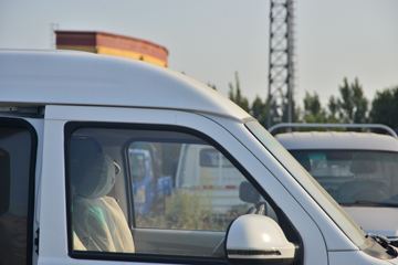 �� �º�ʨS 102���� 1.5L��ջ���(����)ͼƬ