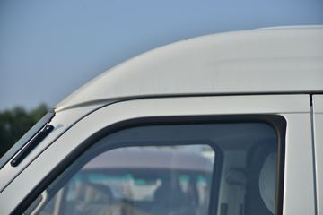 �� �º�ʨS 102���� 1.5L��ջ���(����)ͼƬ