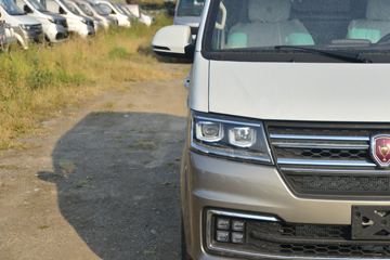 �� �º�ʨS 102���� 1.5L��ջ���(����)ͼƬ