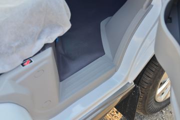 �� �º�ʨS 102���� 1.5L��ջ���(����)ͼƬ