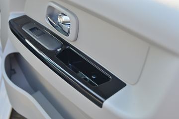 �� �º�ʨS 102���� 1.5L��ջ���(����)ͼƬ