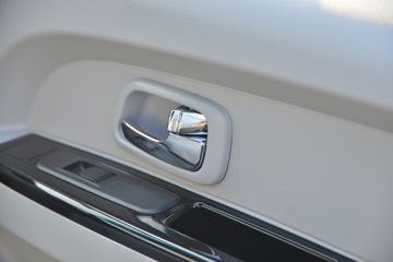 �� �º�ʨS 102���� 1.5L��ջ���(����)ͼƬ