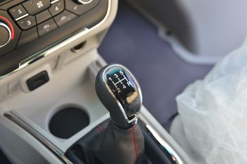 �� �º�ʨS 102���� 1.5L��ջ���(����)ͼƬ