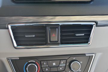 �� �º�ʨS 102���� 1.5L��ջ���(����)ͼƬ