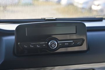 �� �º�ʨS 102���� 1.5L��ջ���(����)ͼƬ