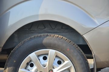 �� �º�ʨS 102���� 1.5L��ջ���(����)ͼƬ