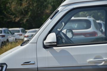 �� �º�ʨS 116���� 1.6L��ջ���(����)ͼƬ