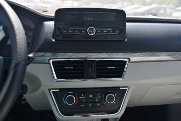 �� �º�ʨS 116���� 1.6L��ջ���(����)ͼƬ