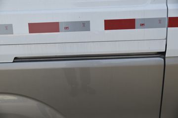 �� �º�ʨX30L 82���� 1.5L��ջ���(CNG)(����)ͼƬ