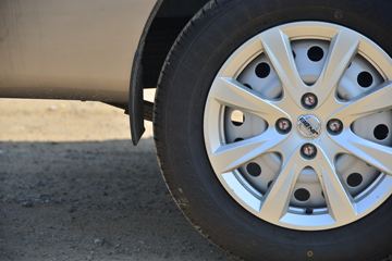 �� �º�ʨS 116���� 1.6L��ջ���(����)ͼƬ