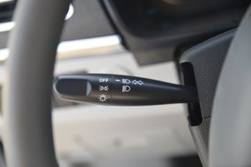 �� �º�ʨX30L 82���� 1.5L��ջ���(CNG)(����)ͼƬ