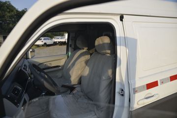 �� �º�ʨX30L 82���� 1.5L��ջ���(CNG)(����)ͼƬ