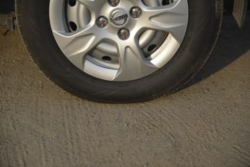 �� �º�ʨX30L 82���� 1.5L��ջ���(CNG)(����)ͼƬ