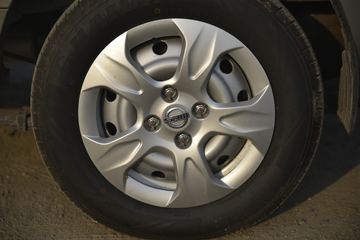 �� �º�ʨX30L 82���� 1.5L��ջ���(CNG)(����)ͼƬ