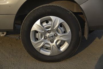 �� �º�ʨX30L 82���� 1.5L��ջ���(CNG)(����)ͼƬ