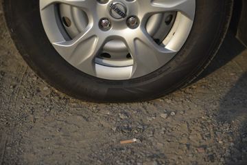 �� �º�ʨX30L 82���� 1.5L��ջ���(CNG)(����)ͼƬ