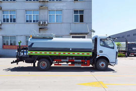 东风多利卡底盘&nbsp;洒水车/喷洒车外观图片