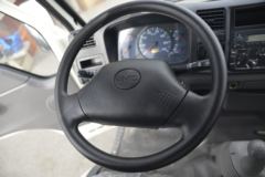 江铃 顺达窄体 普通款 116马力 3.3米排半栏板轻卡(JX1041TPCB25) 江铃 顺达窄体 普通款 116马力 3.3米排半栏板轻卡(JX1041TPCB25)