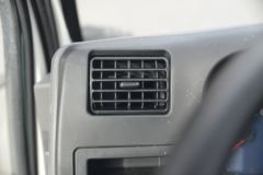 江铃 顺达窄体 普通款 116马力 3.3米排半栏板轻卡(JX1041TPCB25) 江铃 顺达窄体 普通款 116马力 3.3米排半栏板轻卡(JX1041TPCB25)