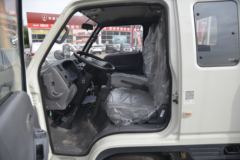 江铃 顺达窄体 普通款 116马力 3.3米排半栏板轻卡(JX1041TPCB25) 江铃 顺达窄体 普通款 116马力 3.3米排半栏板轻卡(JX1041TPCB25)