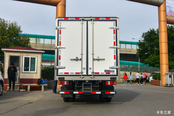 江铃新款顺达冷藏车温州市火热促销中 让利高达0.4万