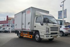 江铃 新款顺达 116马力 4X2 4.13米冷藏车(JMT5042XLCXG26)