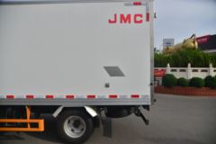 江铃 新款顺达 116马力 4X2 4.13米冷藏车(JMT5042XLCXG26)