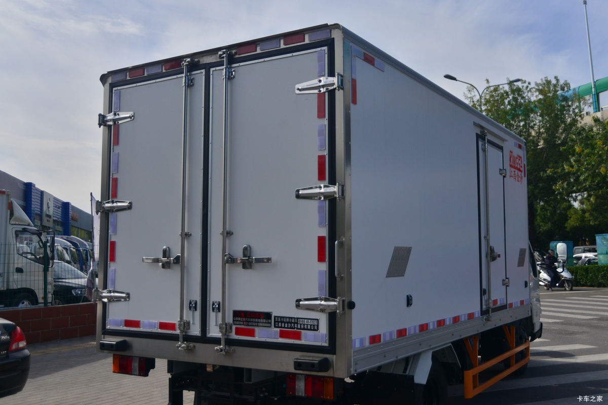  ˳  116 4.12׵س(JX5041XLCTG25)װ