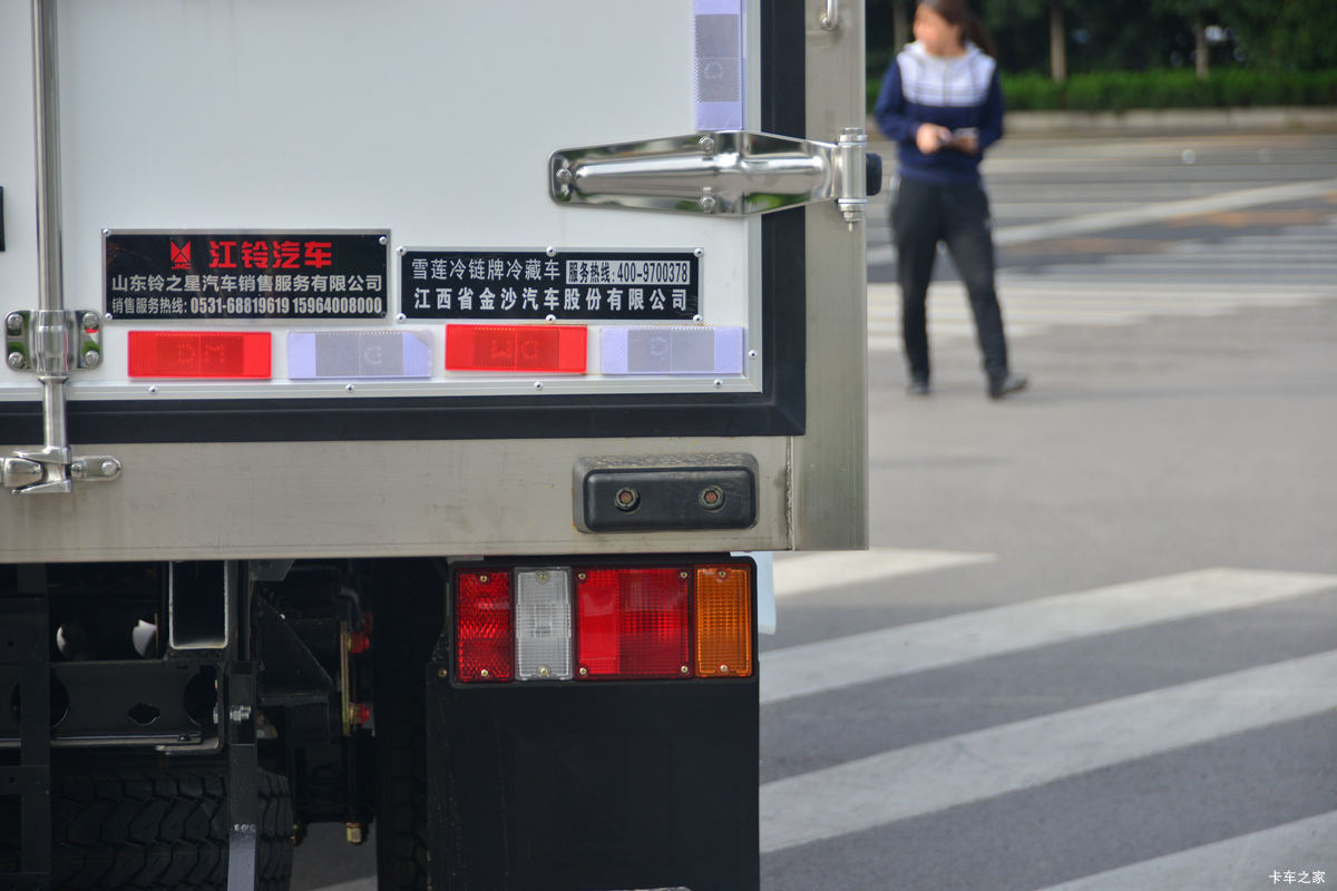  ˳  116 4.12׵س(JX5041XLCTG25)װ