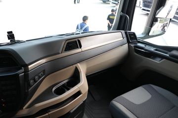 ��(MAN) ��TGXϵ���ؿ� 470���� 6X2R ǣ����(TGX28.470)ͼƬ