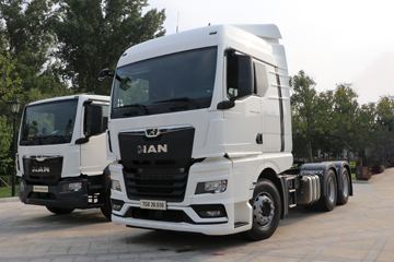 曼(MAN) 新TGX系列重卡 510马力 6X4牵引车(TGX28.510)