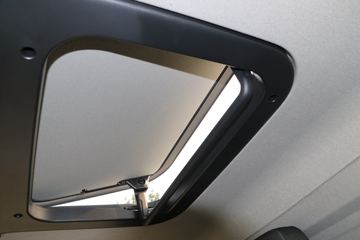 ��(MAN) ��TGMϵ���ؿ� 250���� 4X2����(TGM 18.150)ͼƬ