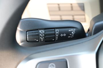 ��(MAN) ��TGMϵ���ؿ� 250���� 4X2����(TGM 18.150)ͼƬ