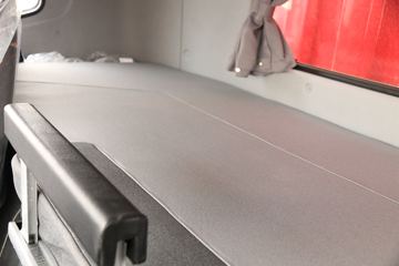 �������ó� ����KL�ؿ� 465���� 8X4 9.6�ײ�դʽ�ػ���ͼƬ