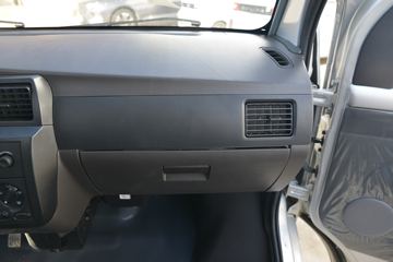 ���� �ٹ�С�� 1.2L 82���� ���� 2.71�׵���΢��(LZW1029BQYA)ͼƬ