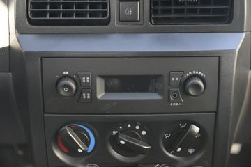 ���� �ٹ�С�� 1.2L 82���� ���� 2.71�׵���΢��(LZW1029BQYA)ͼƬ