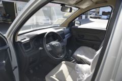 五菱 宏光V 2022款 劲取版 76马力 1.2L 汽油 2座封闭货车(国六)(液压助力) 五菱 宏光V 2022款 劲取版 76马力 1.2L 汽油 2座封闭货车(国六)(液压助力)