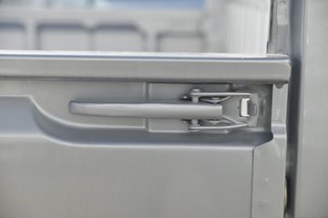 ���� �ٹ�С�� 1.2L 82���� ���� 2.71�׵���΢��(LZW1029BQYA)ͼƬ