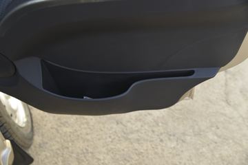 ���� �ٹ�EV 2.4T 2�� 4.49�״��綯��ջ���ͼƬ