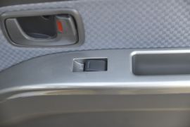 五菱荣光EV&nbsp;电动封闭厢货驾驶室图片