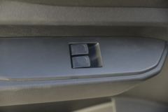 五菱 宏光PLUS 147马力 2座1.5L 厢式运输车(国六)