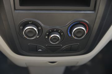 ���� �ž� �ӳ��� ��׼�� 1.5L 116���� ���� 2.9�׵�����ʽ΢��(����)ͼƬ