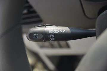 ���� �ž� �ӳ��� ��׼�� 1.5L 116���� ���� 2.9�׵�����ʽ΢��(����)ͼƬ