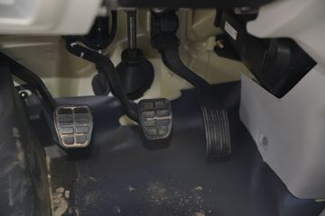 ���� �ž� �ӳ��� ��׼�� 1.5L 116���� ���� 2.9�׵�����ʽ΢��(����)ͼƬ