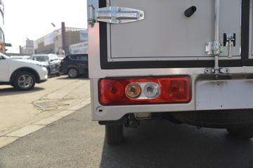 ���� �ž� �ӳ��� ��׼�� 1.5L 116���� ���� 2.9�׵�����ʽ΢��(����)ͼƬ